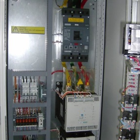 ESTL Control L - конфигурируемые шкафы управления насосами для водоотведения